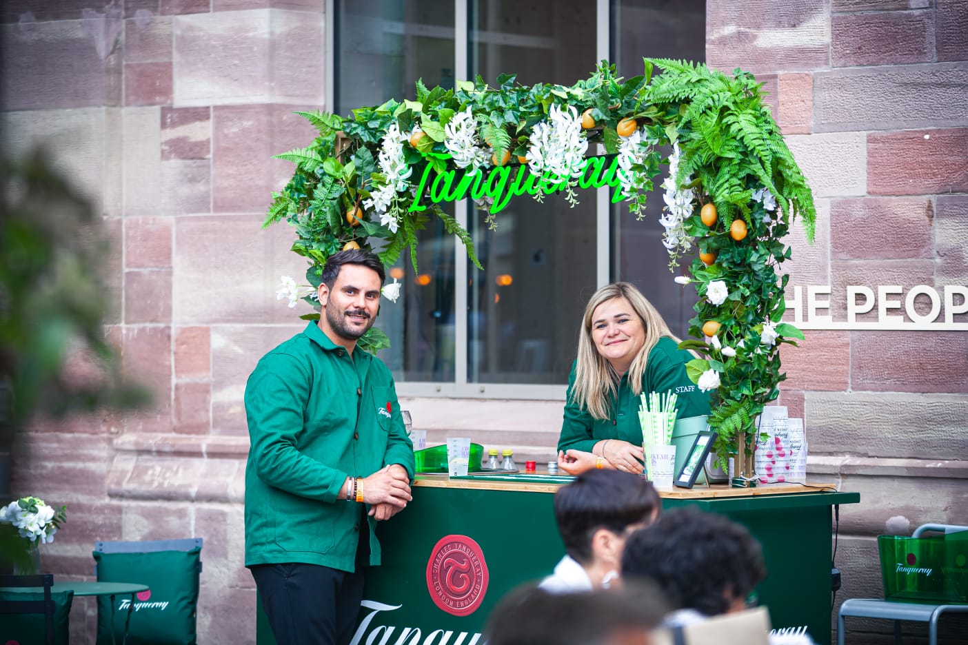 Outdoor Tanqueray bar activation